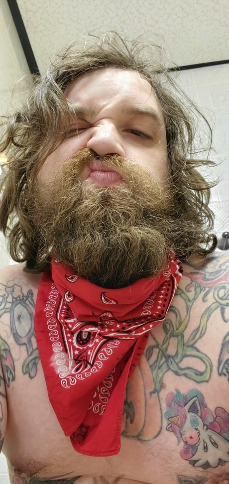 MessyMurder model porn image