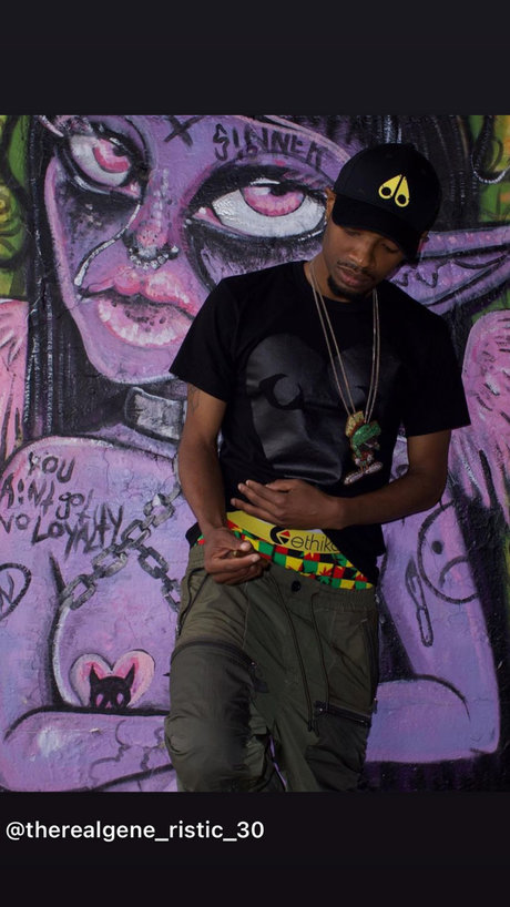 StrokeMyEgo star nude img