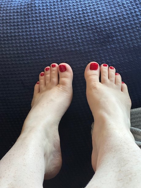 crimsoncalifox pornstar beautiful pictures