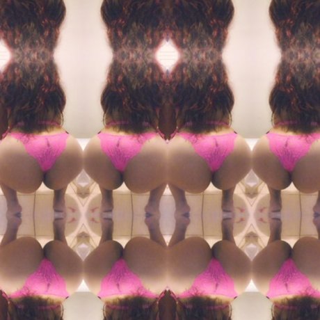 Nicole Jade naked star photo