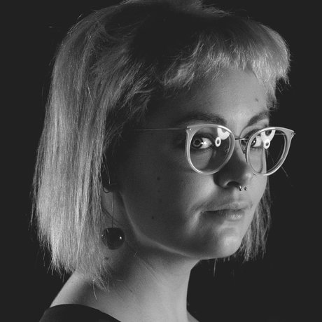 Nicole George hd model image