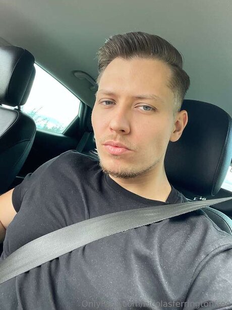 NicolasFerringtonFree model best img