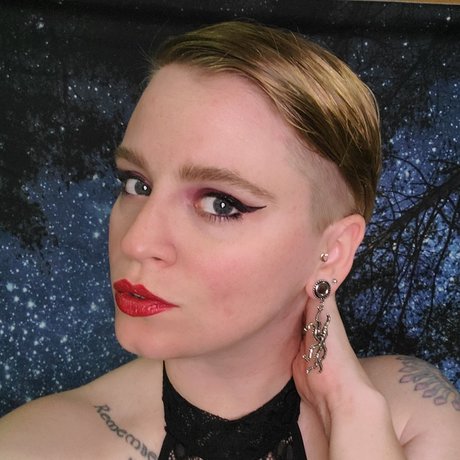 Nickii Free pornstar art galleries