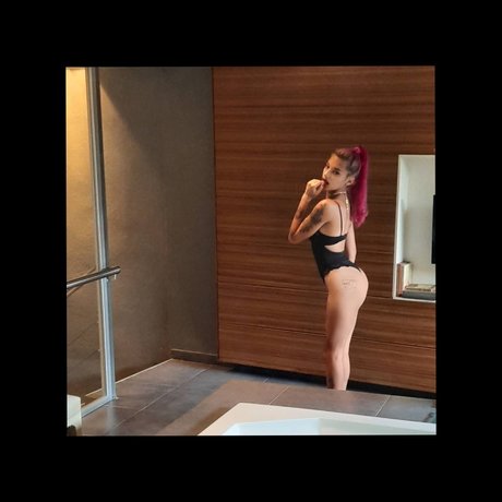 Nice iara_ star porn images