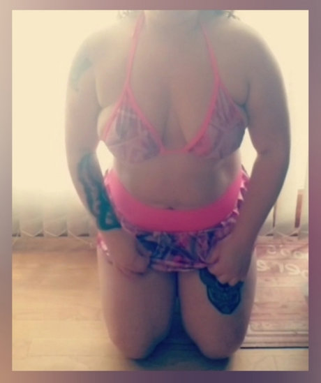 Dripping Wet Princess free model photos