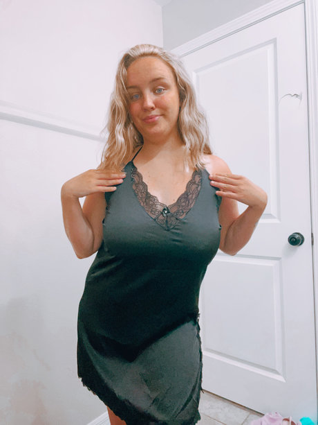 bethy pornstar hot gallery