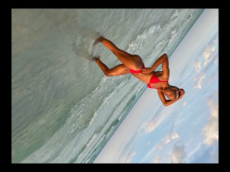 Mia Magic_ sexy pornstar pictures