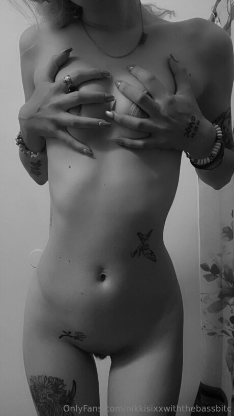 Nikki Sixx model nudes galleries