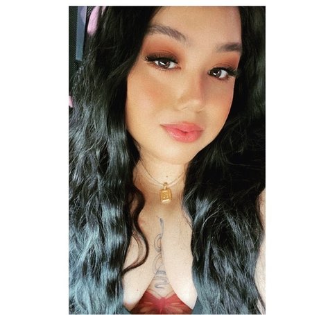 Niikki pornstar beautiful gallery