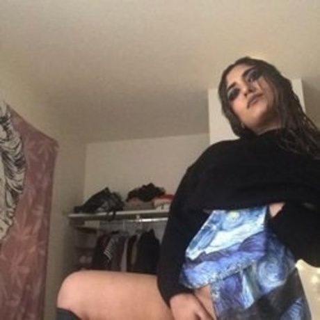 OG Kush Pussy model img