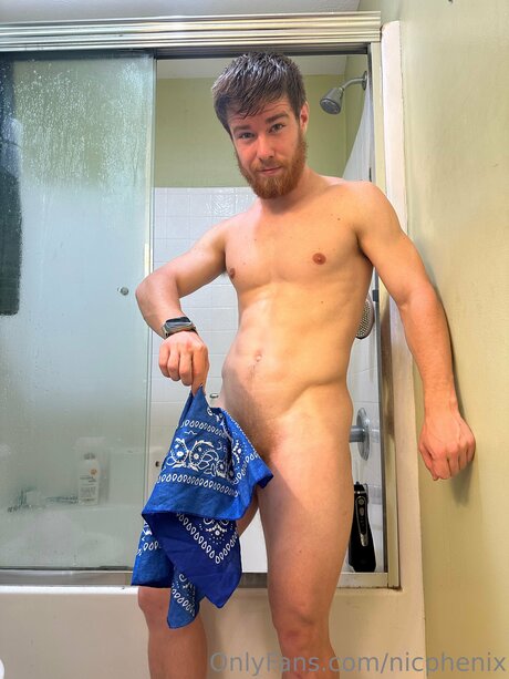 Nic Phenix hd pornstar gallery