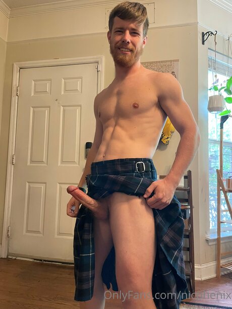 Nic Phenix top star picture