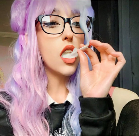 Bratty Aubrey art actress pics