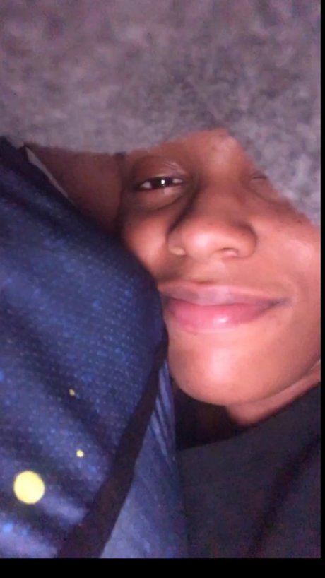 TuneIn 2 JKash nudes actress pic