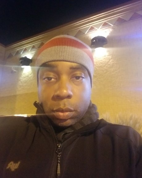 Norman J Scroggins Jr model image