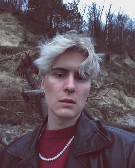 bitepourrie model free img