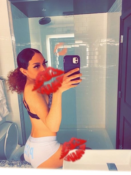 Alexis Dinero best model gallery