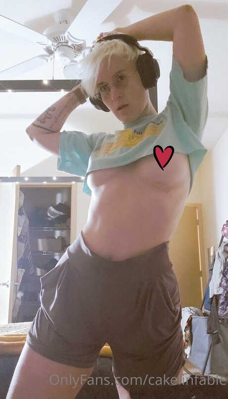 hot teen onlyfans top pic