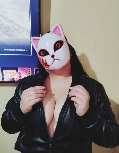 Alyza free actress pics