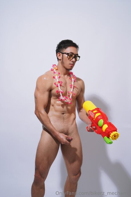 BANK perfect model picture