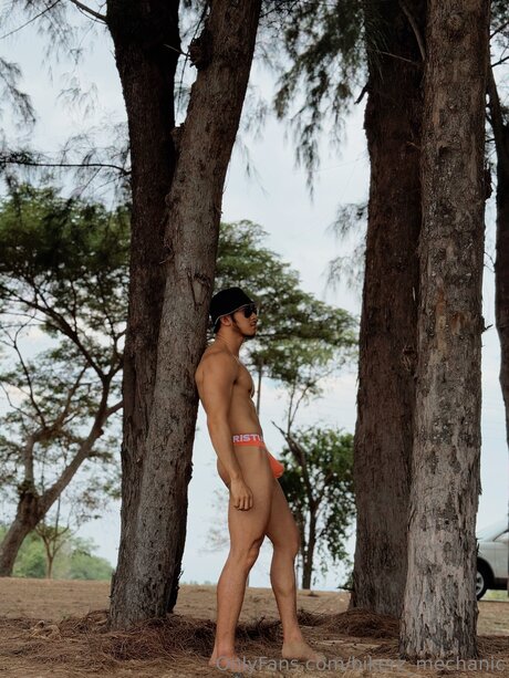 BANK pornstar erotic pics