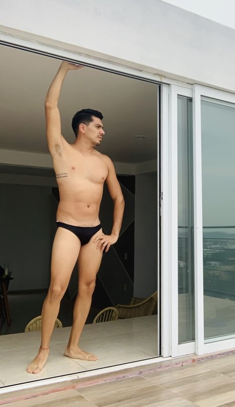 Alexis Rey model porn photos