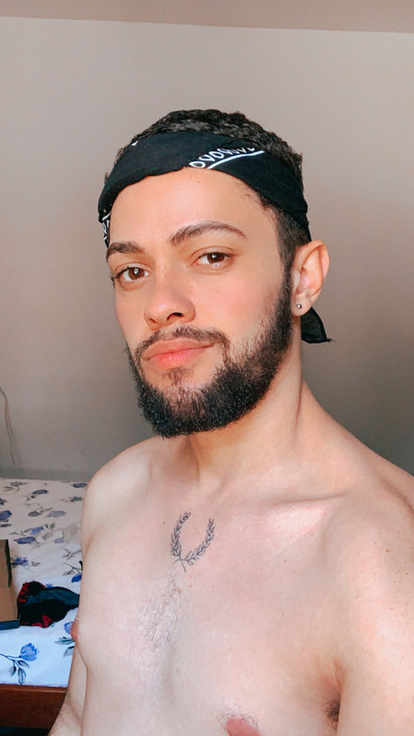 Aires_ erotic actress gallery