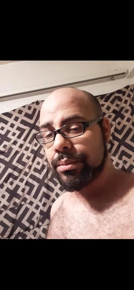 Nitro Fantasy 420 model naked pictures