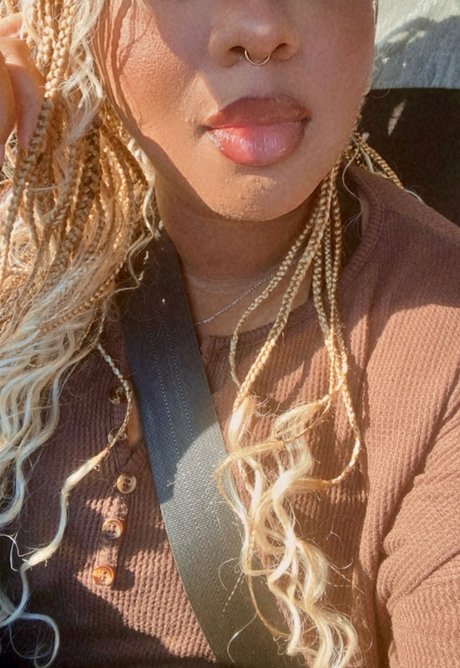 Nik Lust_ pornstar galleries