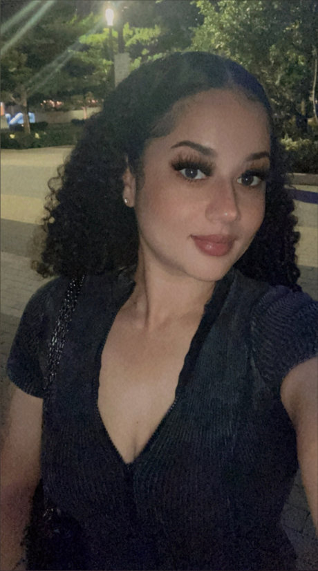 HoneyB_ xxx pornstar galleries