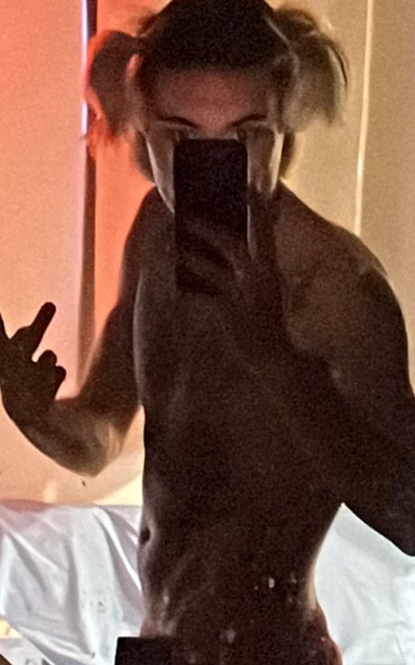 Benny banana_ model sex photo