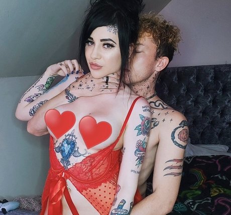 Vivalaholli porn actress picture