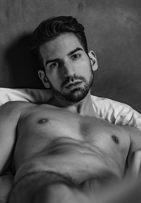 xzashx free beautiful star photos