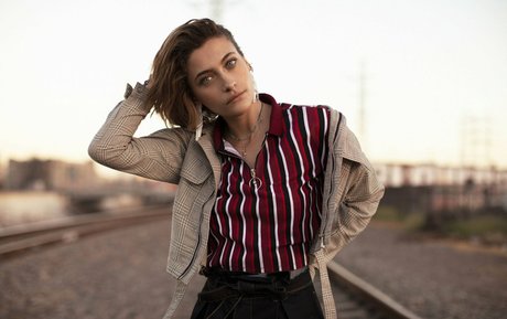 Paris Jackson nudes actress pic