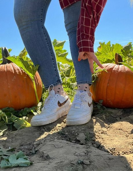 dezzydoefree art pornstar images