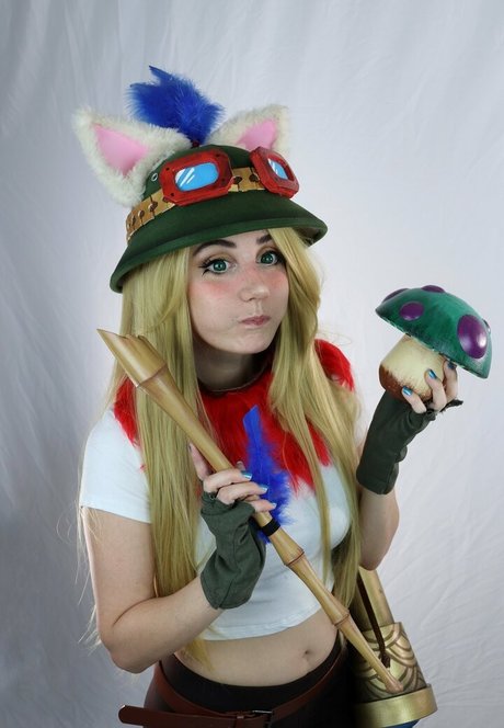 knees onlyfans naked archive