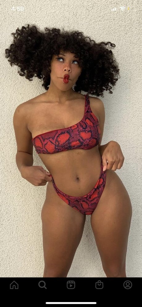 Kiera Please pornstar nude pic