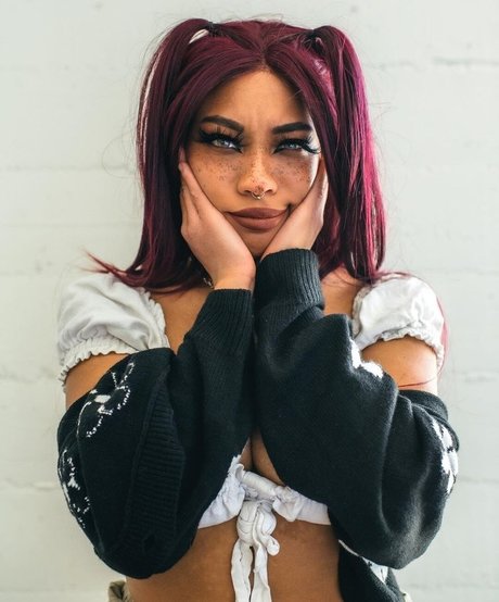 Kiera Please xxx star archive