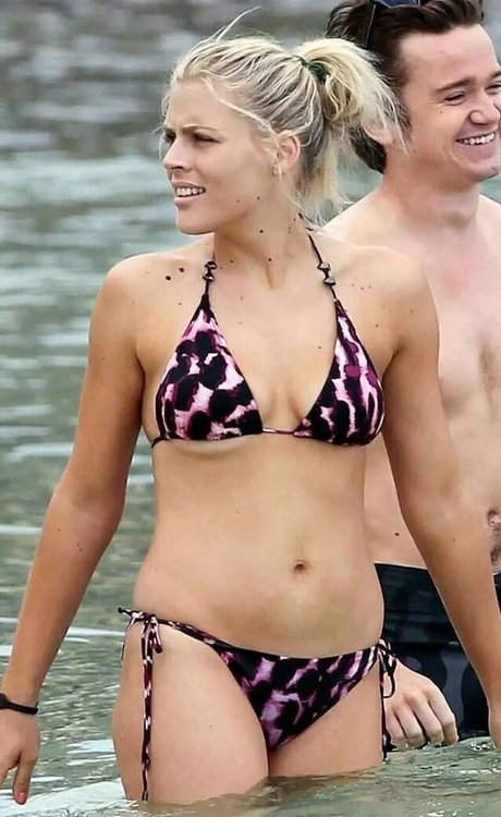 Busy Phillips free star images