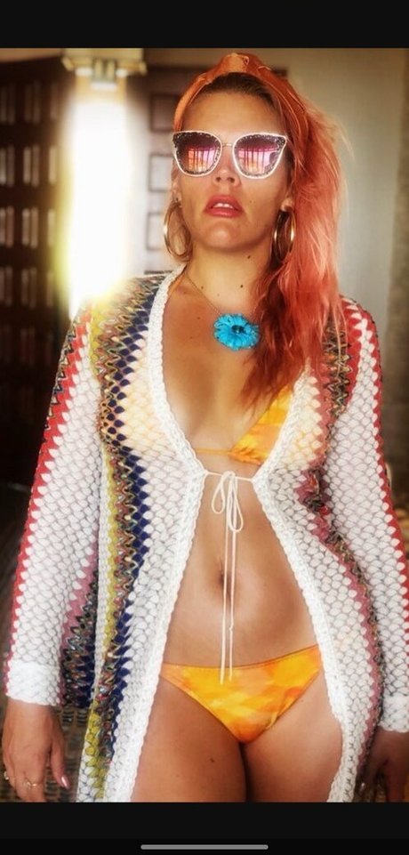 Busy Phillips actress photos