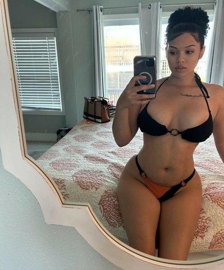 msceejayysimonn star sexy galleries