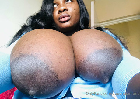 queendiamond best model photo