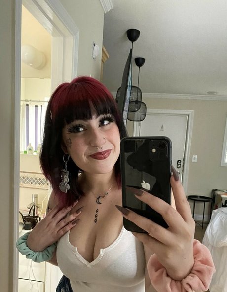 nek0mama pretty actress pictures