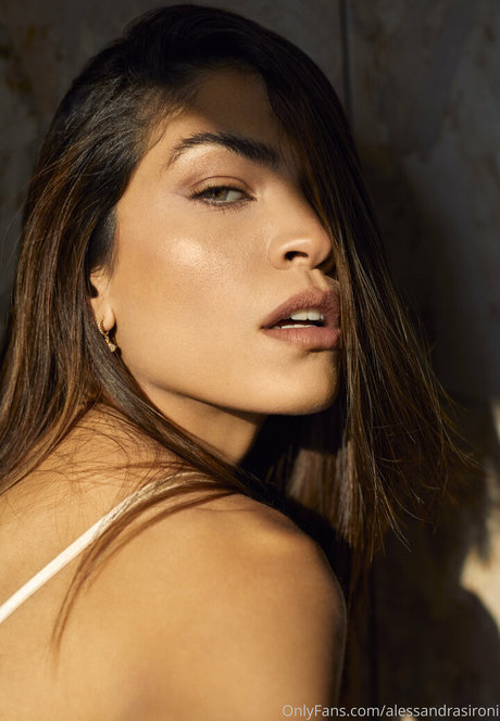 sironinena art pornstar pictures