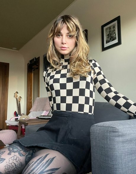 thewickedwren best model archive