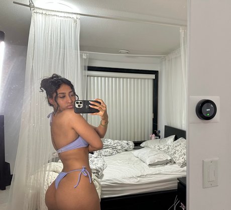 Kareena Bachra nice actress photo