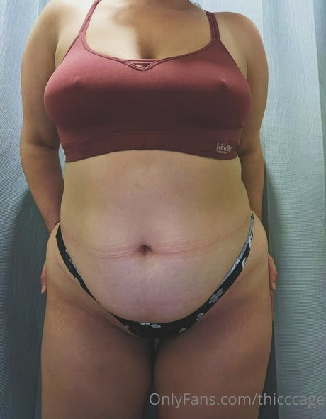 thicccage perfect model pictures