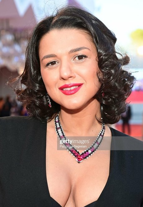 Khatia Buniatishvili model nice pictures