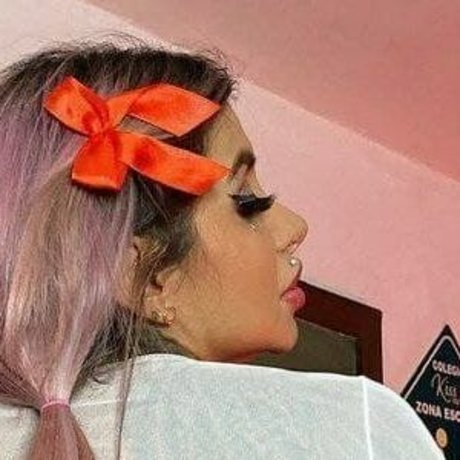 Lis Valderrama perfect star archive