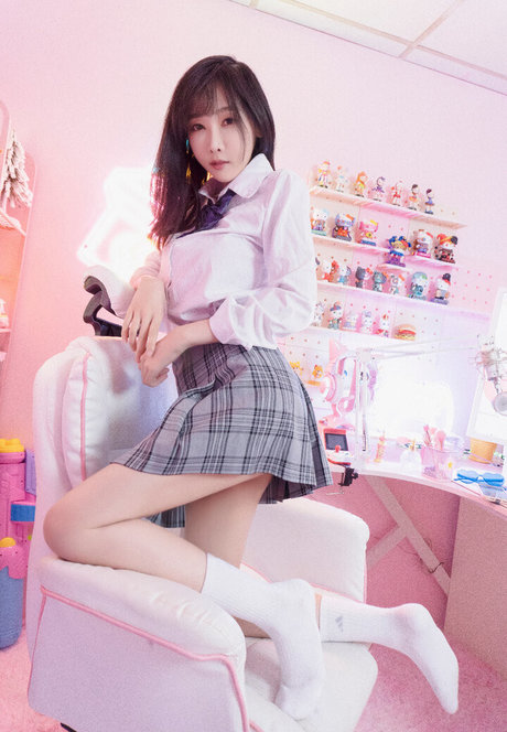 Kosos2684 sexy model archive